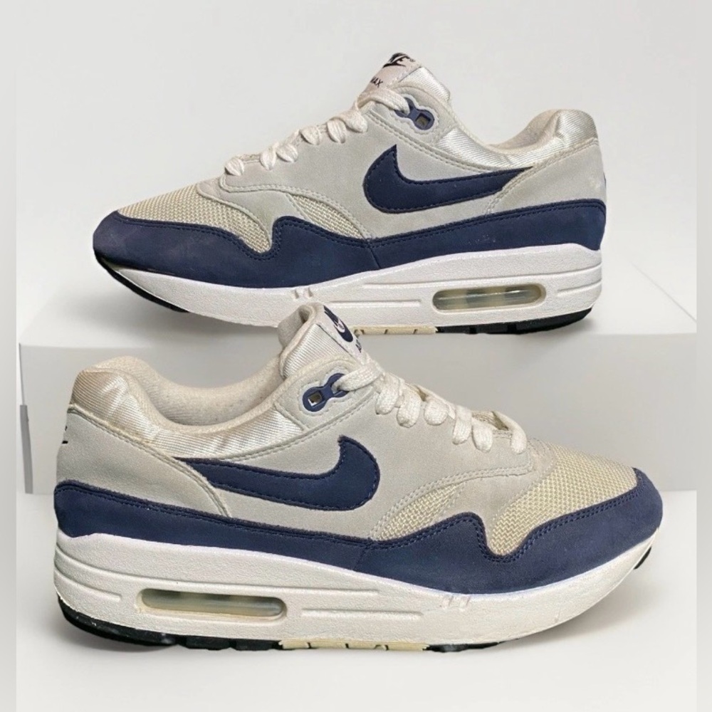 🛑🛑SOLD!!!🛑🛑🛑Nike Air Max 1 LV8 “Obsidian” Women’s CLASSIC Nike Sneaker